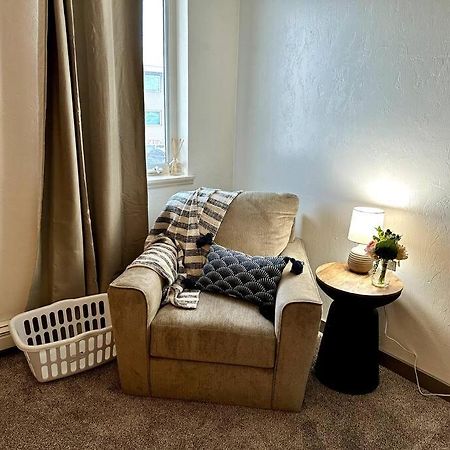 Comfortable 2Br Apt Central فيربانكس المظهر الخارجي الصورة