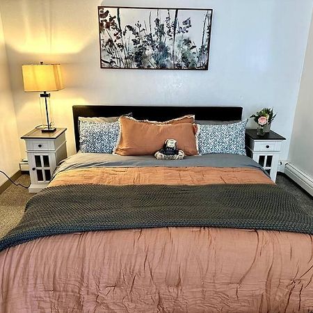 Comfortable 2Br Apt Central فيربانكس المظهر الخارجي الصورة