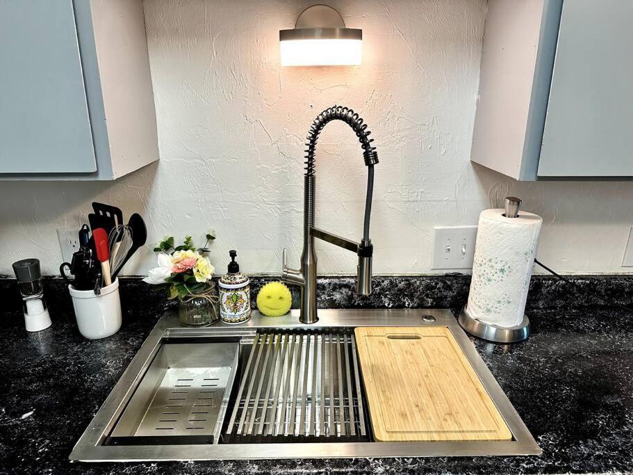 Comfortable 2Br Apt Central فيربانكس المظهر الخارجي الصورة